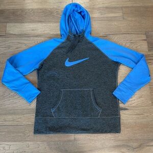 EUC Women’s Nike XL Therma-Fit Swoosh Graphic Hoodie